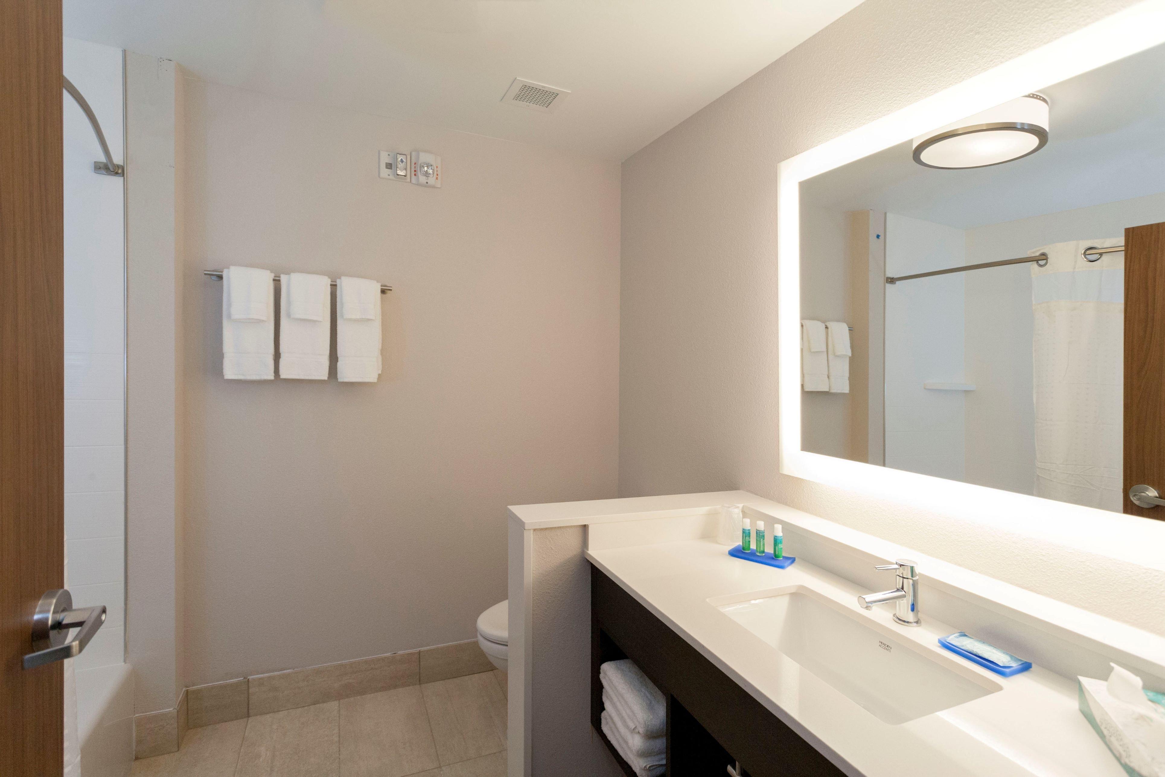 Holiday Inn Express & Suites Houston - North I45 Spring By Ihg Westfield Exterior photo